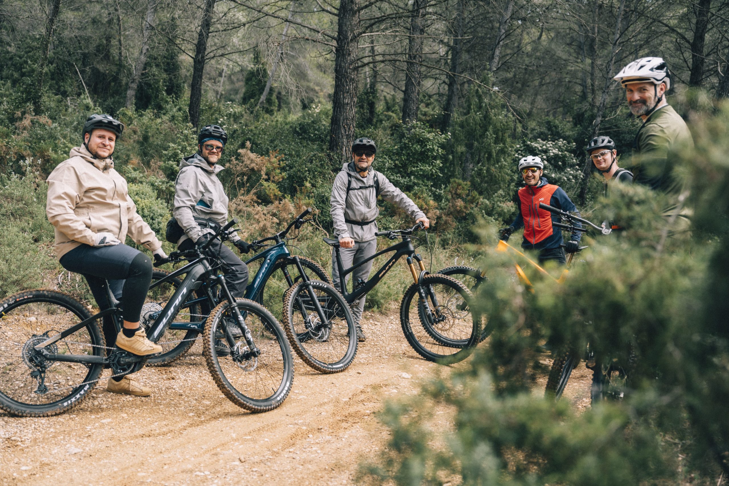 SUNN Test Tour dans le parc régional des Alpilles